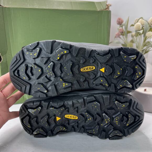KEEN Revel IV High Polar Waterproof Insulated Winter Boots Black Womens 6 - Picture 8 of 10